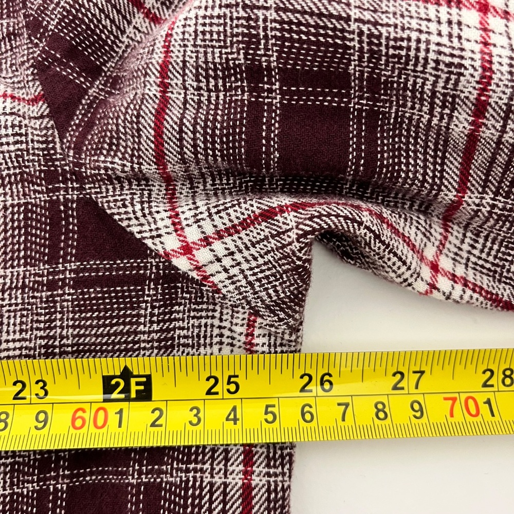 Old Navy Mens Size XL Button Up‎ The Boyfriend Shirt Burgundy Plaid Flannel - Picture 6 of 8